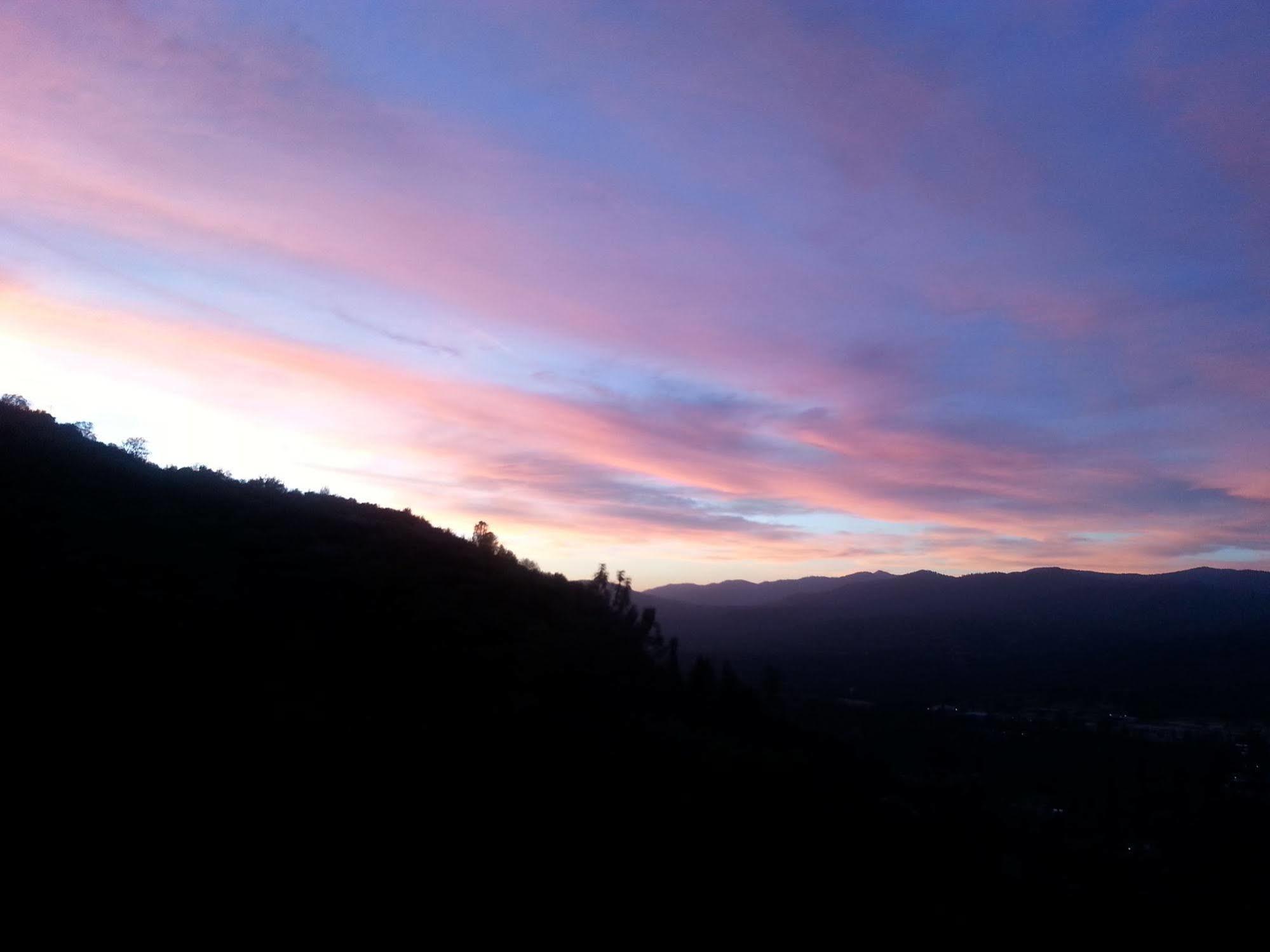 Yosemite Sierra View Bed & Breakfast Oakhurst Buitenkant foto